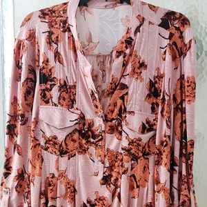 NWT VeraRose Woman Multicolored Blouse 2X $50